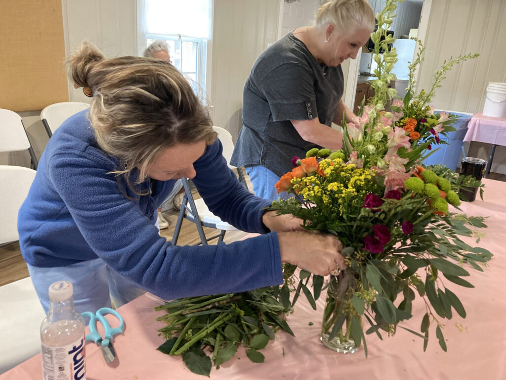 65088824 7F5C 4123 8CE3 885316304F5C Connecting Beyond Church Walls: UMC Initiative Unites People Through Shared Interests like Hiking and Flower Arranging