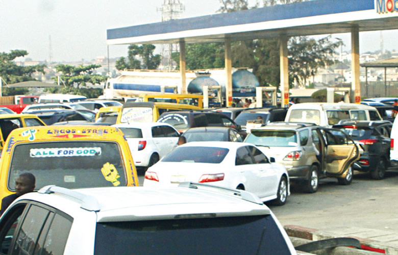 Fuel queue Fuel Fiasco: Petrol Shortage Surges as Depots Prioritize Abuja Supply