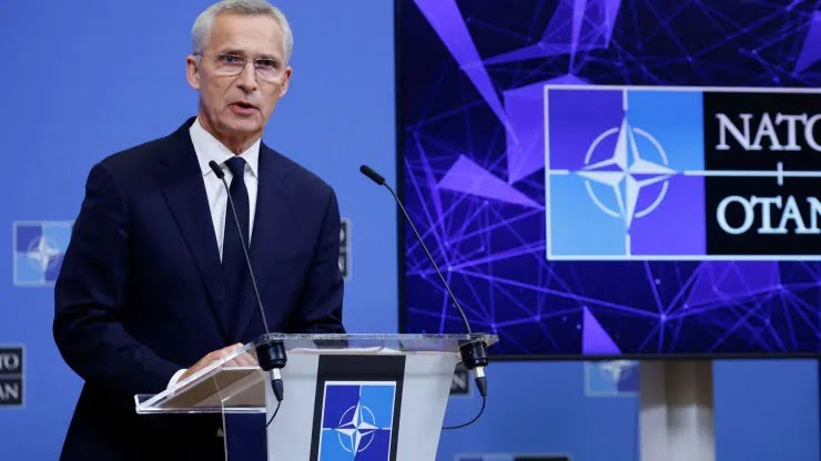 Nato secretary NATO Chief Floats 100 Billion Euro Fund for Kyiv