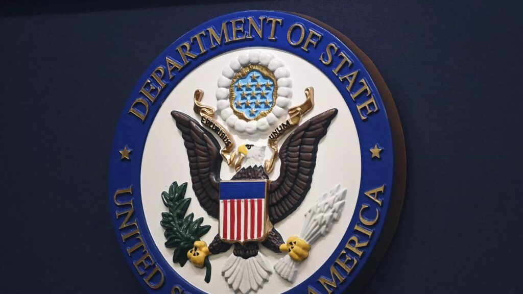 cia in united state Alleged CIA Officer Claims Agency Working in Ukraine Under Guise of US State Dept.