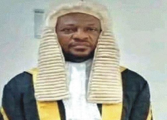 E0EB81F5 CEE3 46D2 BBAD EF6F210D008F UPDATED: Rivers court stops Amaewhule, 24 others from parading as lawmakers  