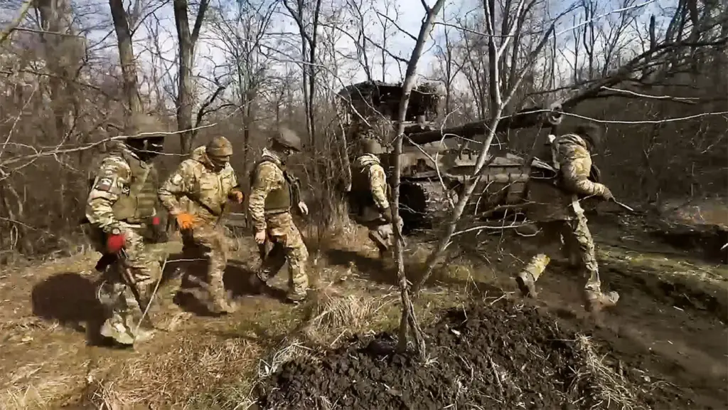 image 16 Russia Is Making Daily Tactical Gains in Eastern Ukraine after Capturing Several Villages