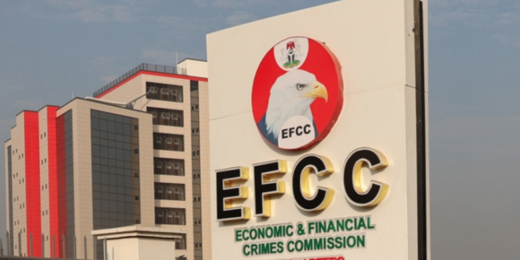 image 97 Naira Abuse: Anti-Graft Commission, EFCC Arrests Woman For Spraying N1000 Notes