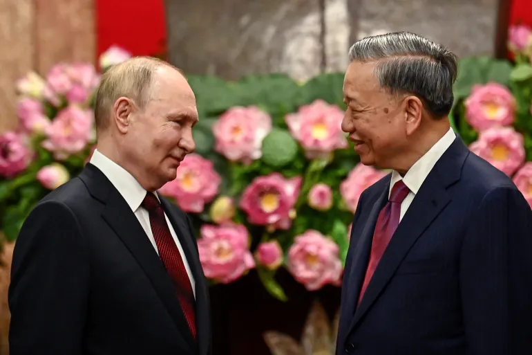 image 151 Putin Signs Deal With Vietnam in a Strategic Bid to Shore Up Ties in Asia