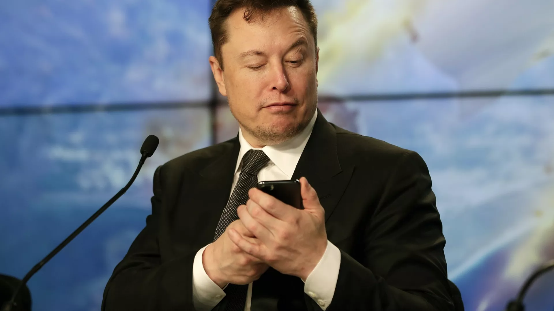 image 98 Elon Musk ready to ban Apple products at his companies after ChatGPT integration