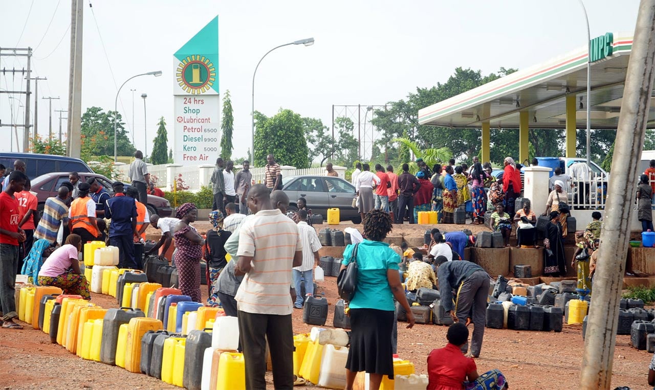 0D1E311C 04D8 4B8B B9F2 422DBAD8E865 Government On the rise as Citizen’s Cry’s as Fuel rises to N1,300/litre as depots run dry