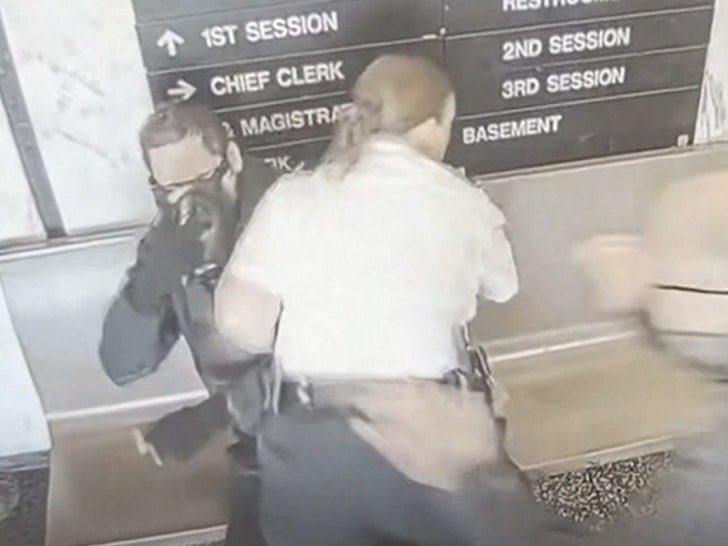 041625-court-pepper-spray-tackled