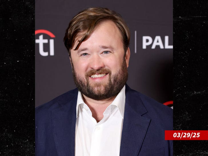 haley-joel-osment-getty-1