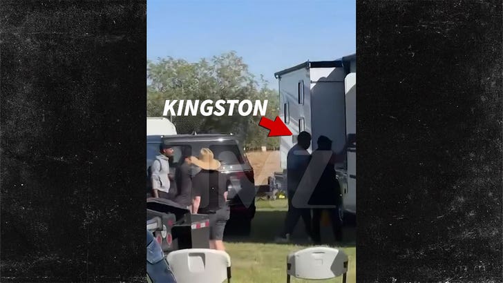 Sean Kingston Posts $100K Bond, Released After Brief Time in Miami Custody 052424-sean-kingston-kal-v2