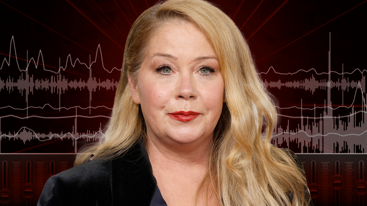 Christina Applegate Reveals Her Dad Died, Gets Emotional Talking About Him Christina Applegate