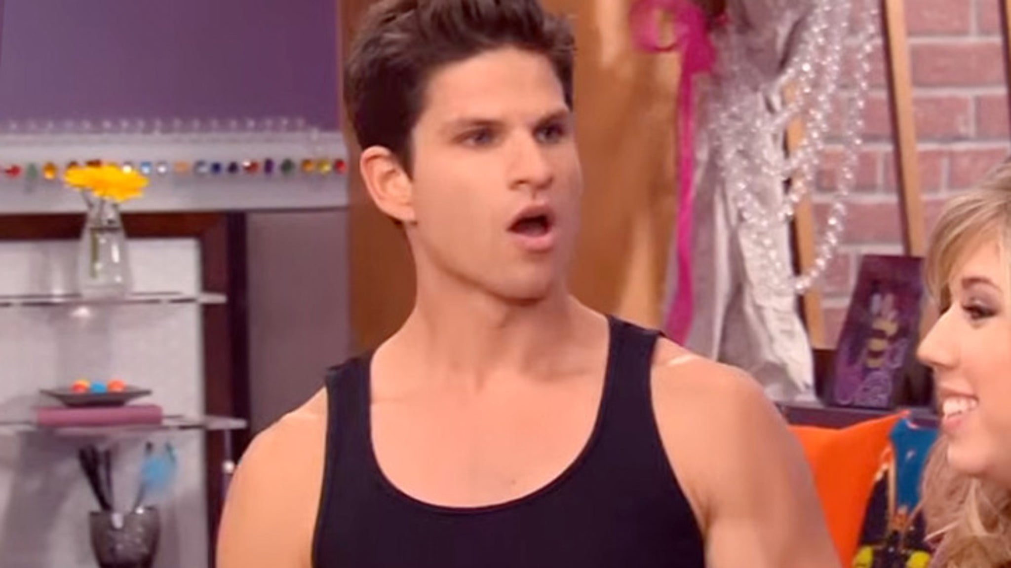 Cort on 'iCarly' 'Memba Him?!