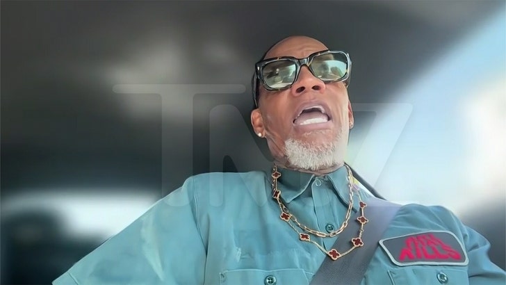 D.L. Hughley Says Abrego Garcia Battle Is About Due Process, Nation's Soul d-l-hughley-kal-04-22-2025