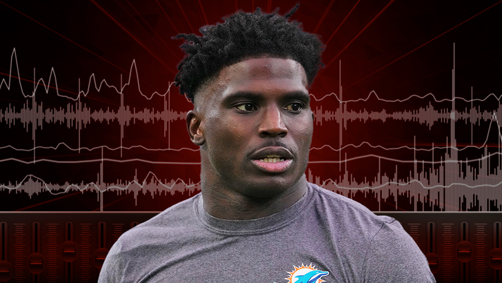 Tyreek Hill's Wife's Mom Told Cops She Was 'So Scared,' 911 Audio Reveals tyreek-hill-audio-2