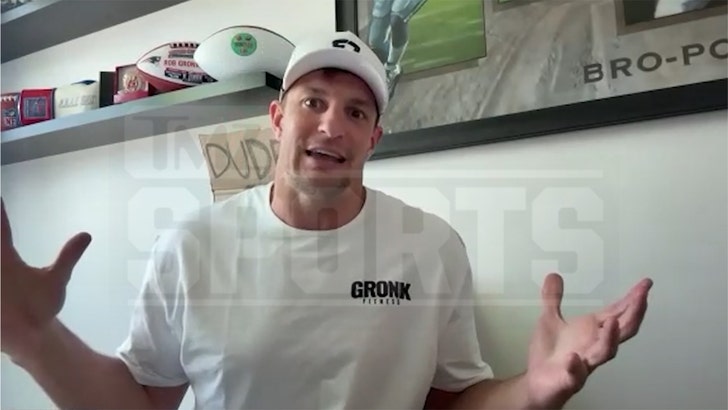 Rob Gronkowski Shuts Down Coaching Potential, My Life's Too Good! rob-gronkowski-patriots-kal-04-14-25