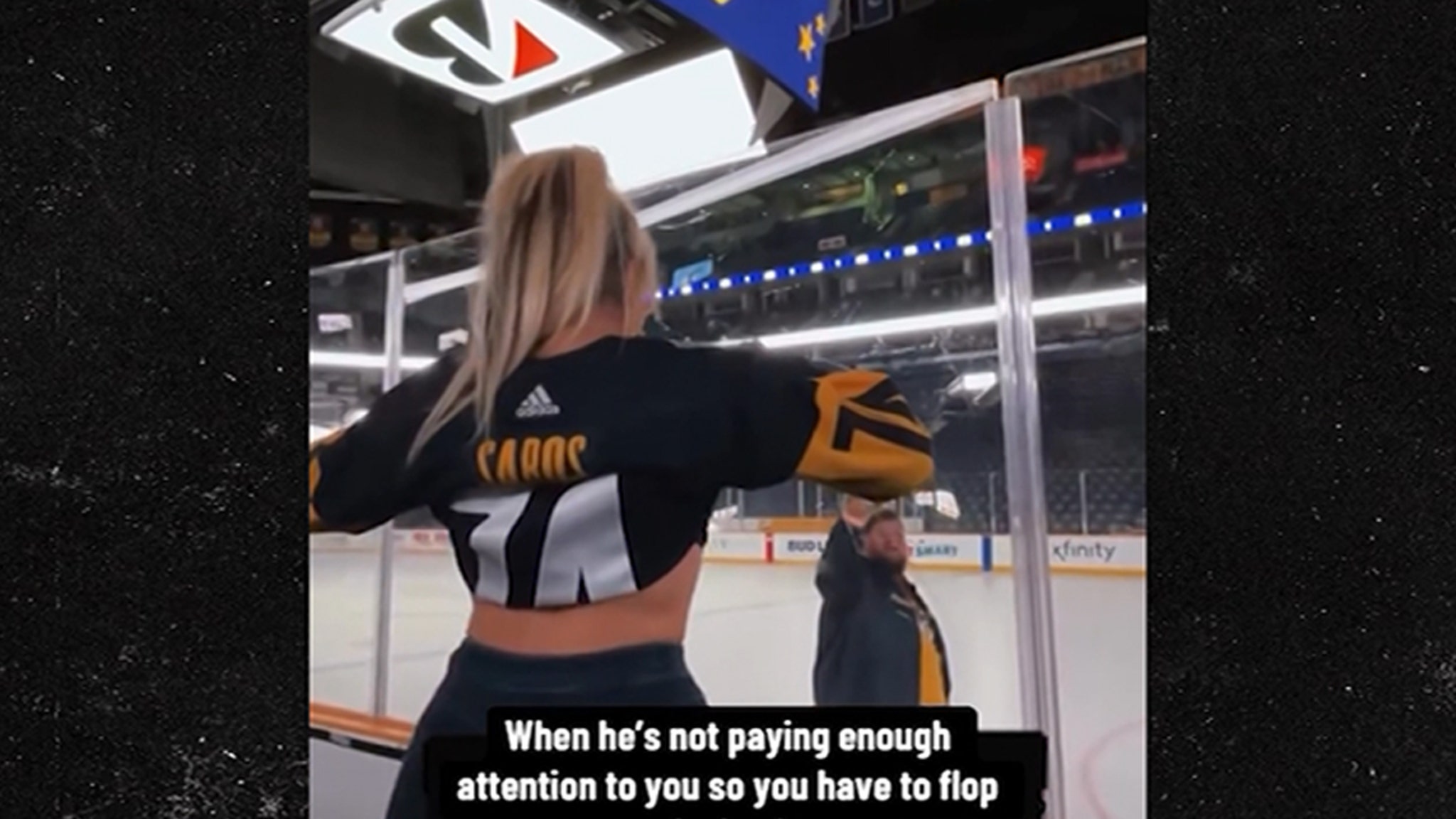 Jelly Roll's Wife Flashes Him at Hockey Arena, on Video