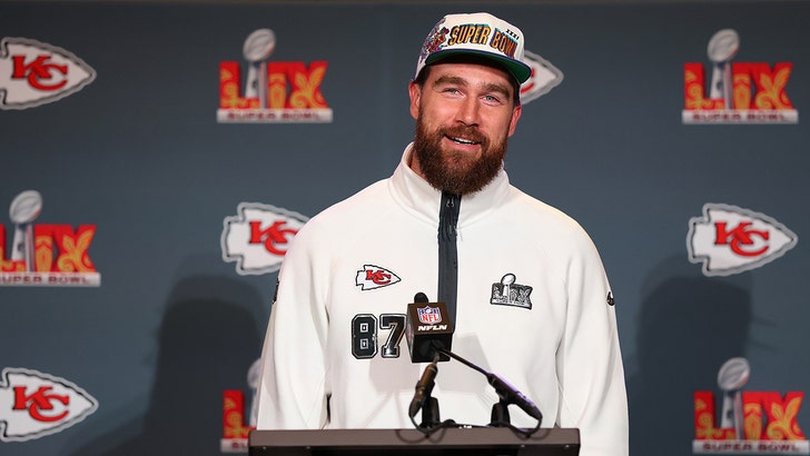 Taylor Swift & Travis Kelce's Date Night Dinner Order Revealed kelce