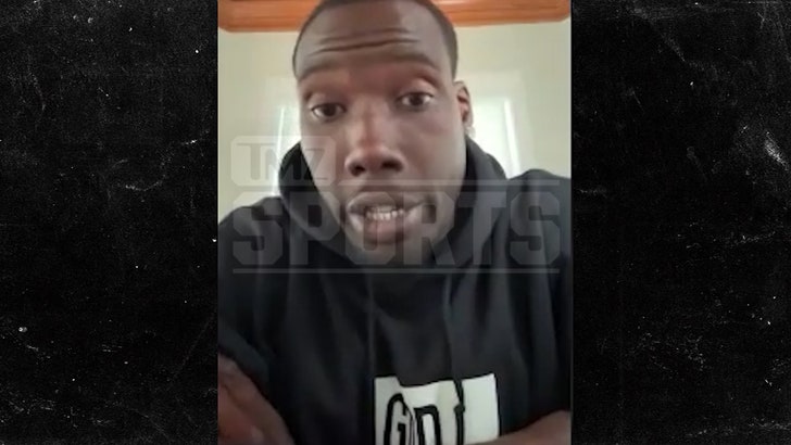 Jason Pierre-Paul Wants Back in NFL, 'I've Still Got It' 050525_jason_pierre_paul_comeback_kal