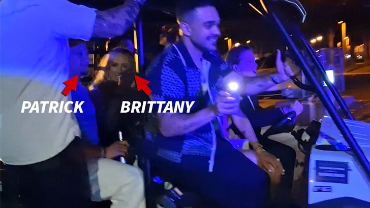 Patrick & Brittany Mahomes Ride in Packed Cart Days After John Elway's Agent Fell From One patrick-brittnany-mahomes-golf-cart-kal-05-03-2025