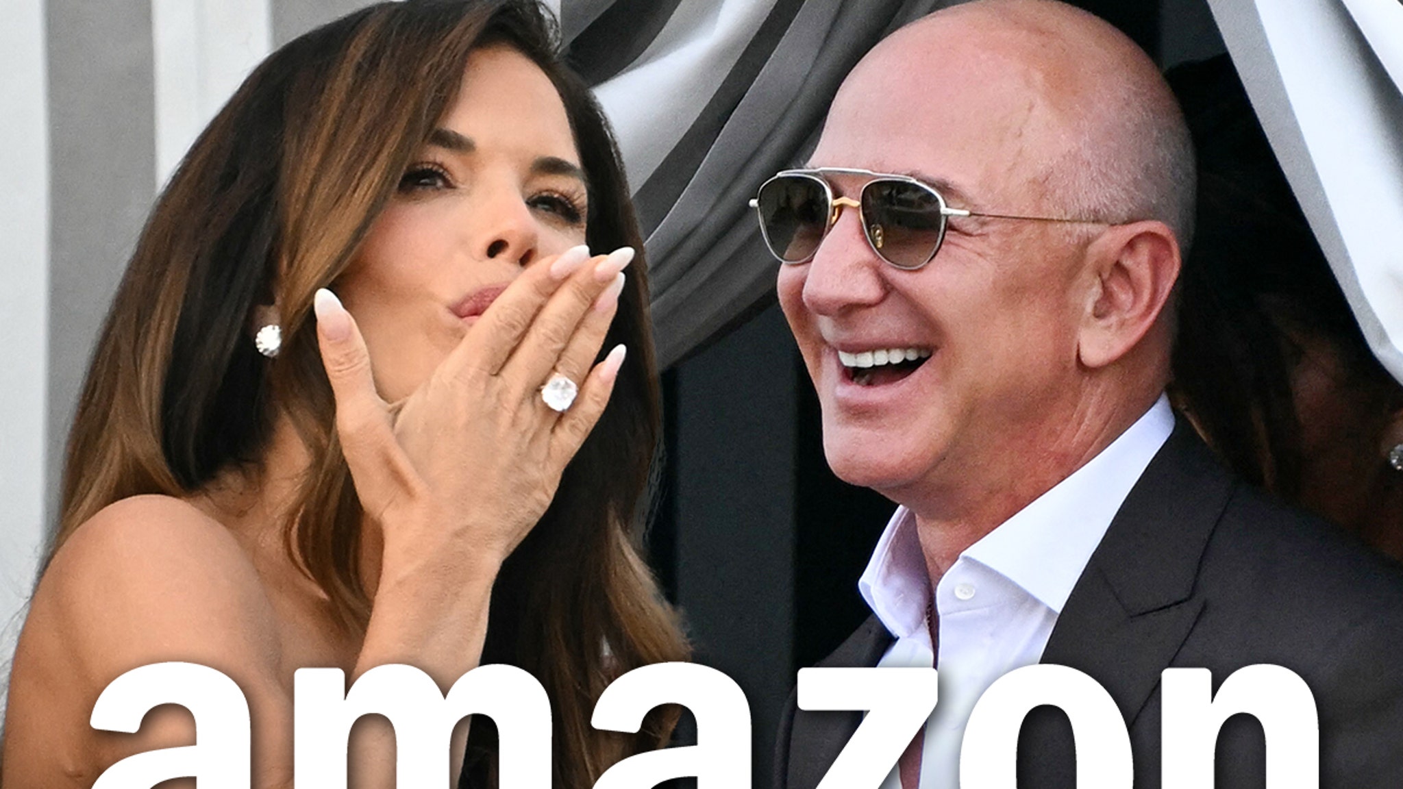 Jeff Bezos & Lauren Sanchez Give Wedding Guests Slippers From Amazon