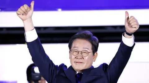 Lee Jae-myung wins South Korea presidency EPA-EFE Lee Jae-myung of the Democratic Party celebrates at an election event at the National Assembly after voting in the presidential election has closed, in Seoul, South Korea, 04 June 2025. South Korea's top broadcasters projected a victory for Lee after more than 60 percent of votes were counted.