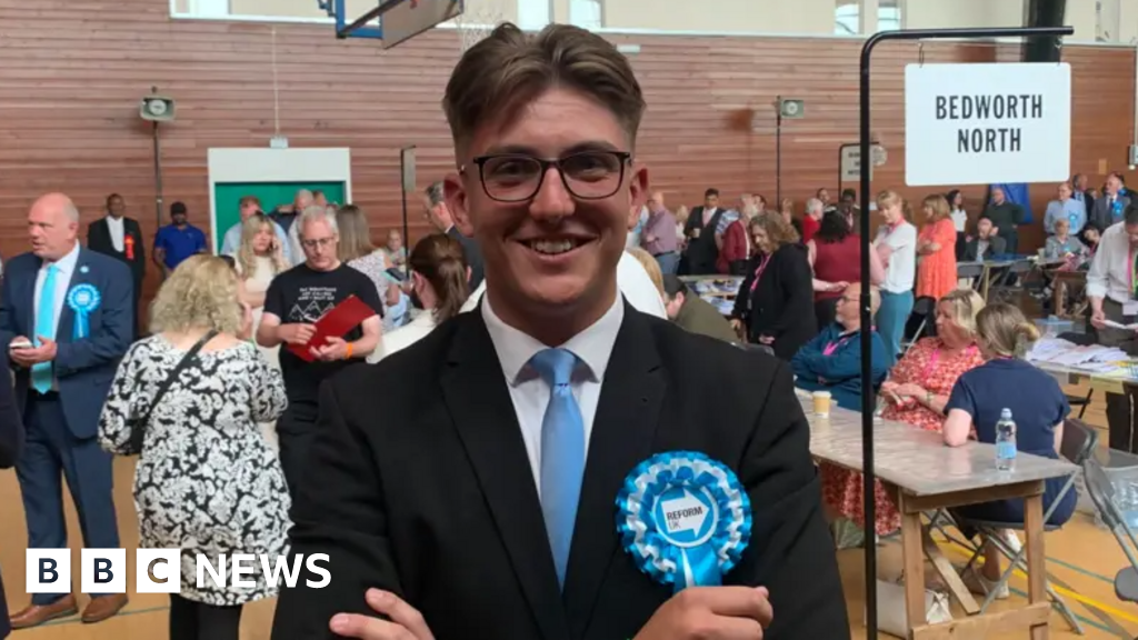 2c720ba0 51fe 11f0 a2ff 17a82c2e8bc4 Warwickshire County Council leader resigns, leaving 18-year-old in charge