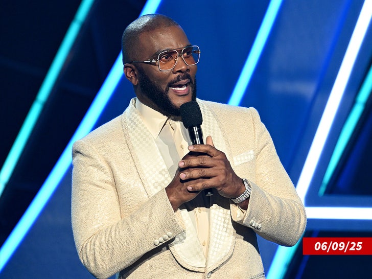 tyler perry bet awards sub getty swipe 2