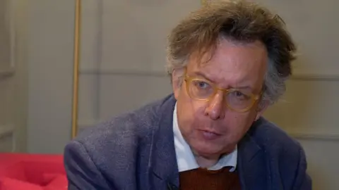 'It was sold as a dream but became a nightmare' Richard Blakeway, a man with greying hair, glasses and wearing a dark-coloured jacket over a shirt with a white collar and dark-coloured jumper