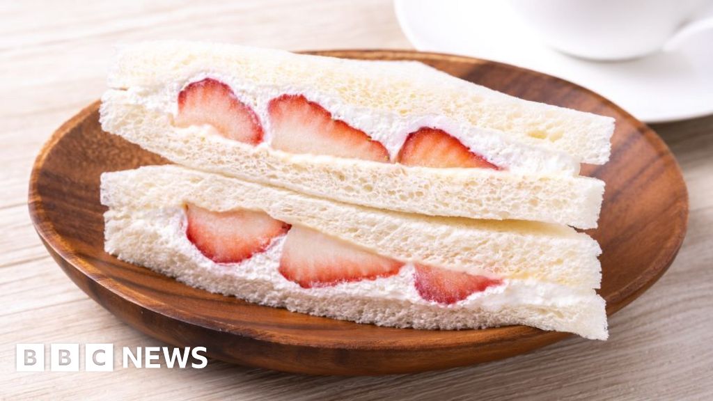 4f991250 5356 11f0 8485 7bd50fa63665 Japanese fruit sando hits high streets