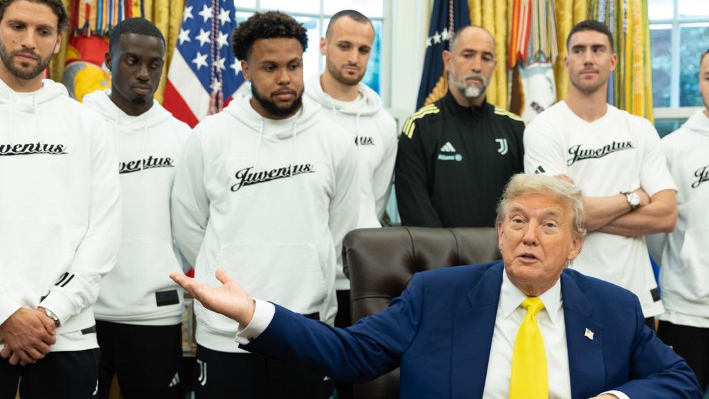 5f8652f0 4d01 11f0 8c47 237c2e4015f5 Awkward White House encounter between Trump and Juventus players
