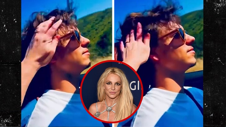 Britney Spears Gushes Over Son Jayden as He Takes Her on a Drive 060925_britney_spears_son_kal_v2