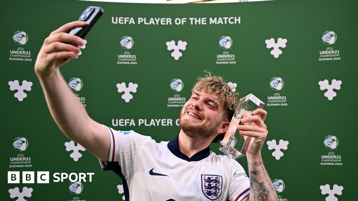 97ebe4c0 51f2 11f0 a905 01a82a8086fe England Under-21s: Liverpool's Harvey Elliott proves he will be one of Europe's hottest properties this summer