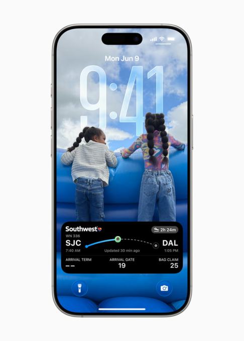 WWDC 2025: Everything that Apple 'Sherlocked' this time Apple WWDC25 iOS 26 Live Activities 250609 inline.jpg.large WWDC 2025: Everything that Apple 'Sherlocked' this time