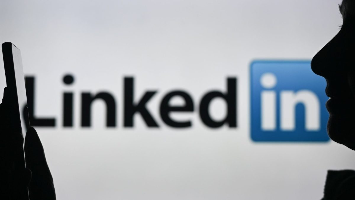 GettyImages 2150483457 e1717774844734 LinkedIn CEO says AI writing assistant is not as popular as expected