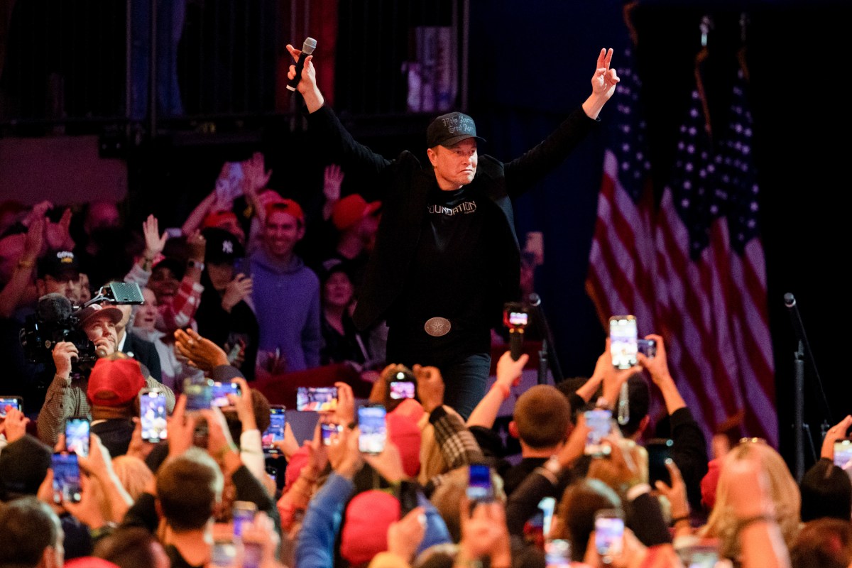 GettyImages 2180782228 Elon Musk and Donald Trump are smack talking each other into their own digital echo chambers