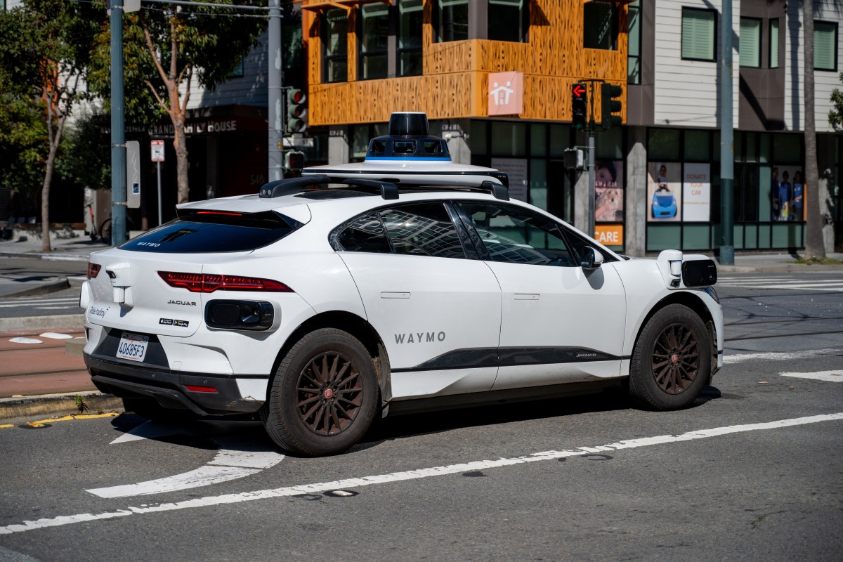 GettyImages 2206294608 Waymo rides cost more than Uber or Lyft -- and people are paying anyway