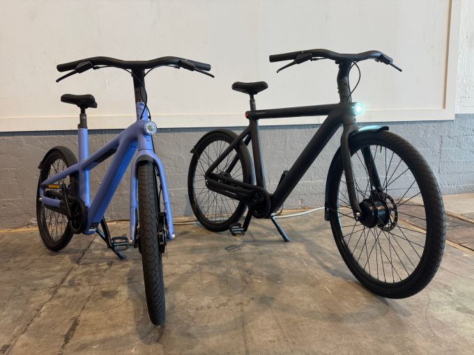 Week in Review: Meta reveals its Oakley smart glasses two VanMoof S6 e-bikes