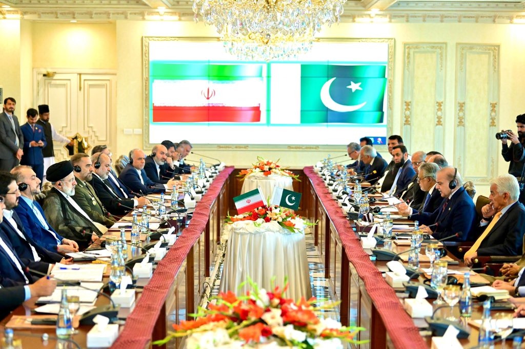 IRAN PAKISTAN Forget Nuclear Weapons, Pakistan Shuts Down All Border Crossings With Iran As Conflict Rages With Israel