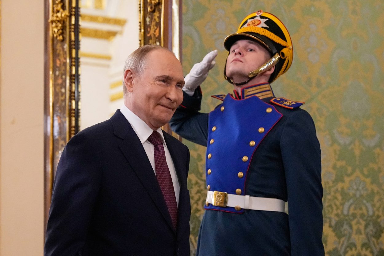 Putin AFP e1746798674373 Putin's Muffled, Non-Nuke Response To Kyiv's Cunning Strikes Disappoints Russians