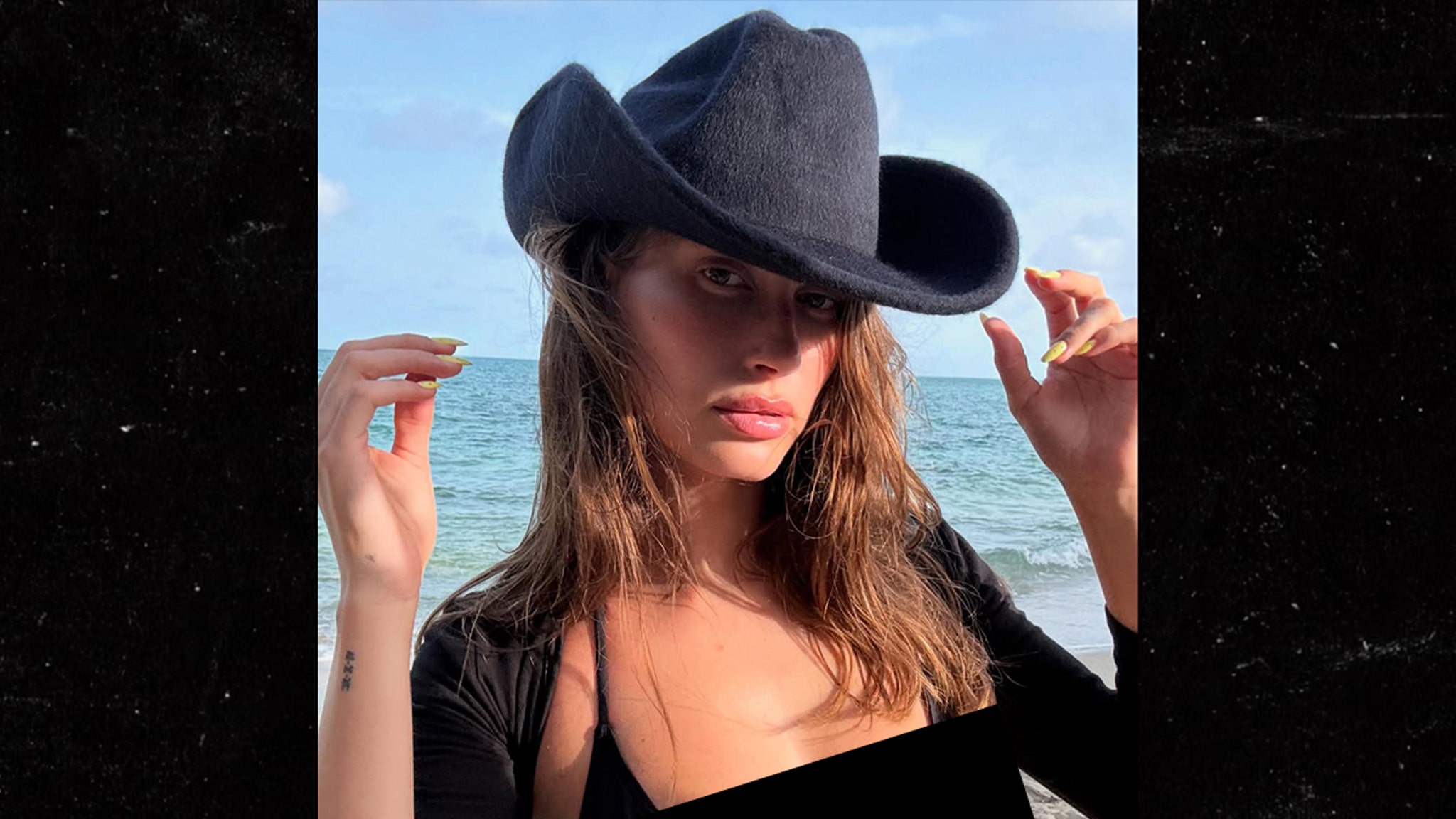 Hailey Bieber Shares Bikini Photos as Justin Shares Cryptic IG Post About Love