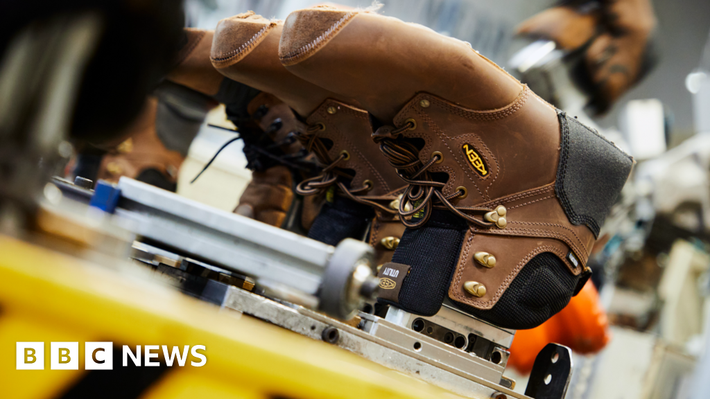 c214a360 45f2 11f0 9594 31edf4cc751c Can trainers be made in the US without cheap labour?