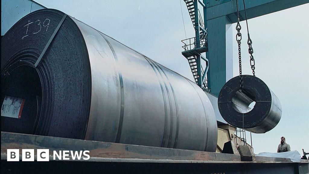 c72151f0 40c5 11f0 858a f55fa2ddf876 Donald Trump doubles US steel and aluminium tariffs to 50%