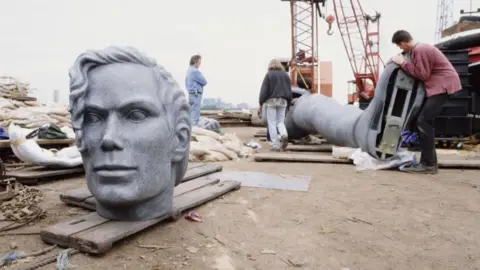 Where are Michael Jackson's giant HIStory statues 30 years later? Getty Images/Mark Baker/Sony Music Archive Michael Jackson statue being assembled on the bakes of the River Thames for the History launch in June 1995
