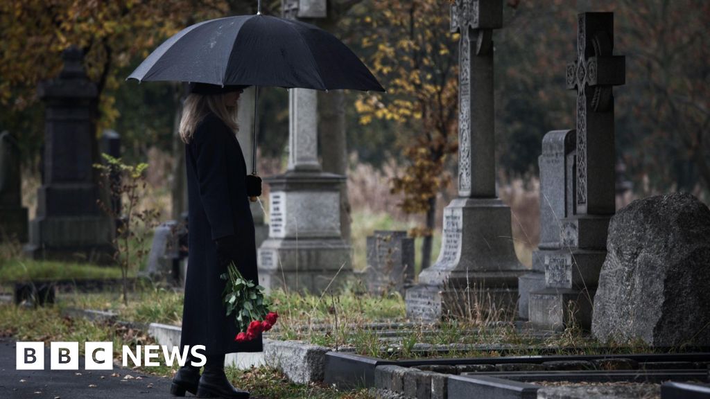 d2d37630 4dd2 11f0 a073 0b81b4478b62 London funeral costs highest in UK, report finds