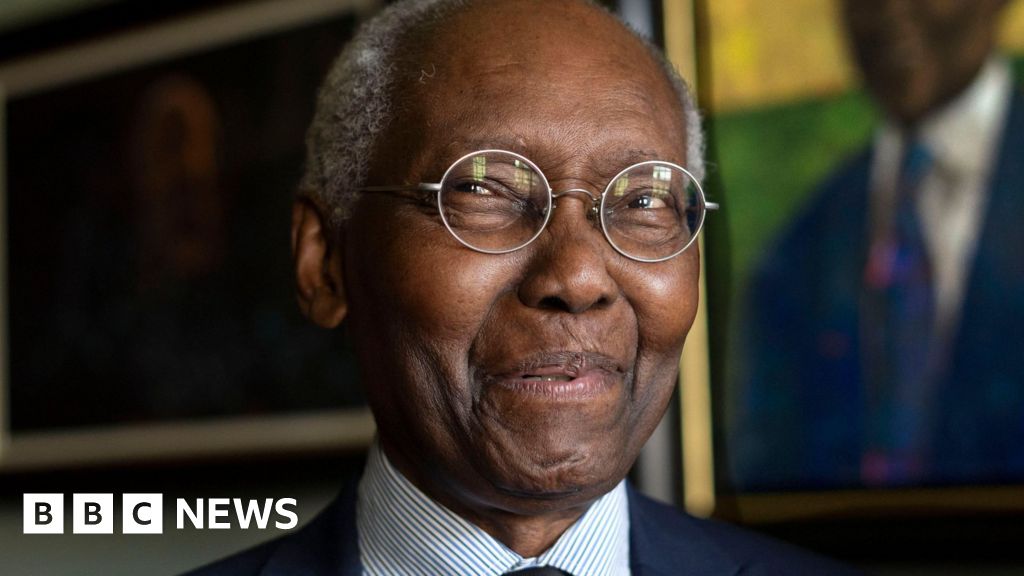 d7ccc540 4820 11f0 9471 e380f647874e Sir Geoff Palmer, Scotland's first black professor, dies aged 85