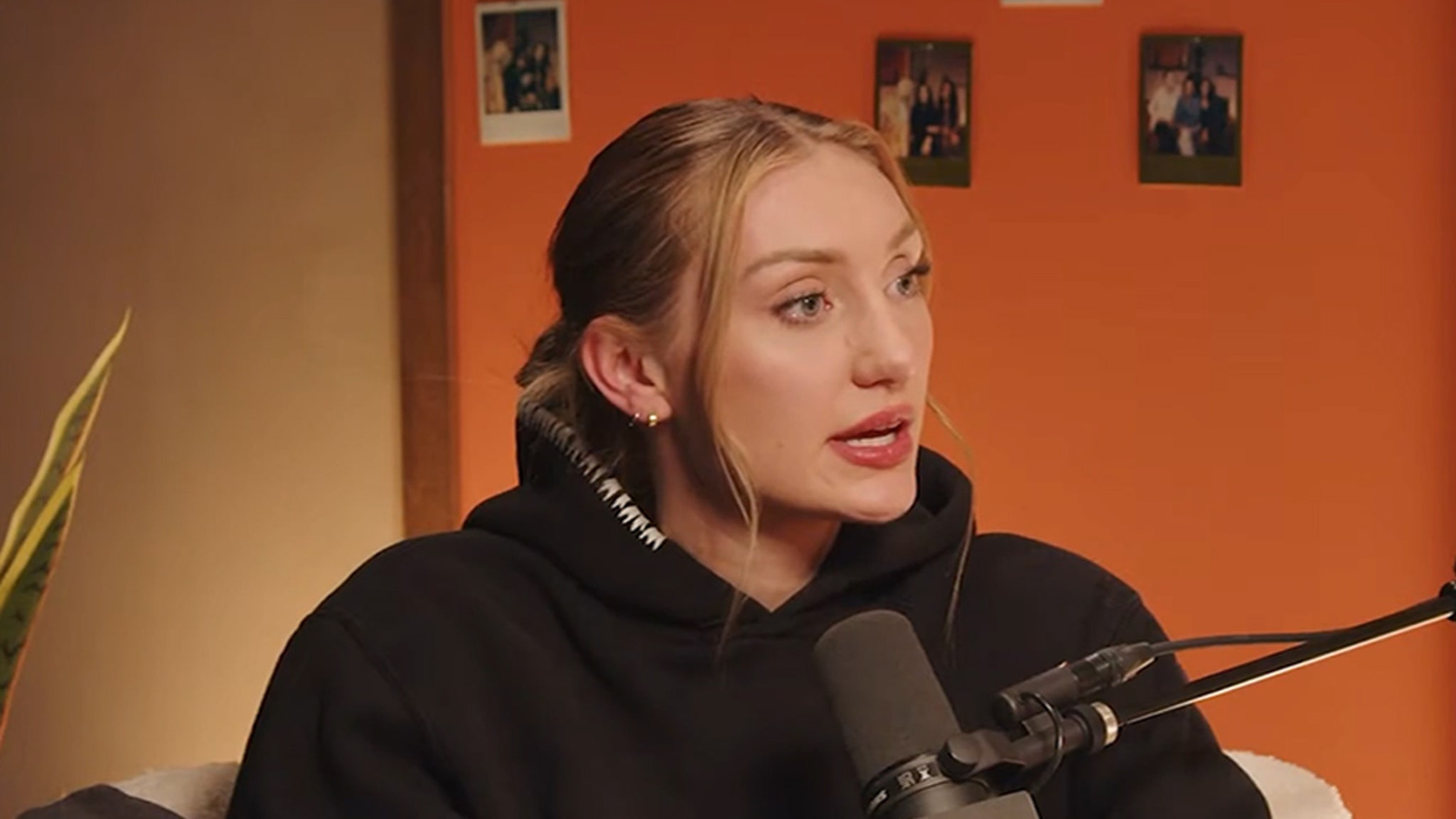Cameron Brink Opens Up On Going 'Fully Naked' For Photo Shoot, 'It Wasn't An Issue'