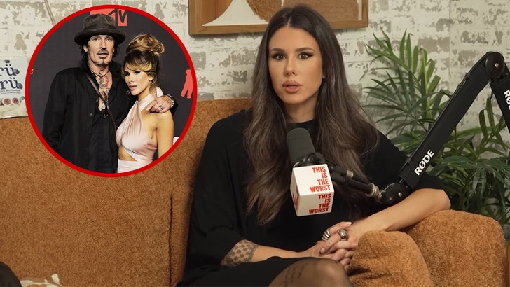 Brittany Furlan, Tommy Lee Should Use ChatGPT to Enhance Relationship, Says Expert 060425_brittany_furlan_kal