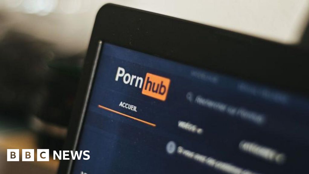 e17ee560 4095 11f0 a6a0 1f4a70be2f85 Pornhub pulls out of France over age verification law