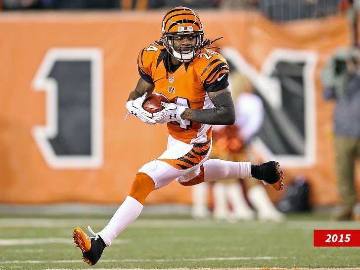 pacman jones bengals sub getty swipe 4