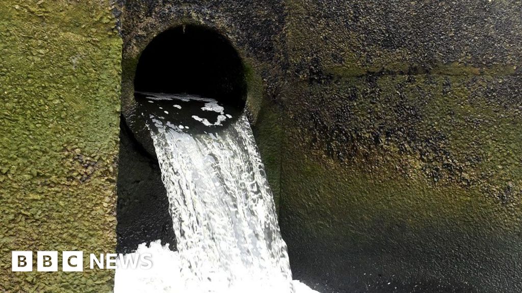 e7d20230 4040 11f0 bace e1270fc31f5e Failing water sector needs stronger regulation, review says