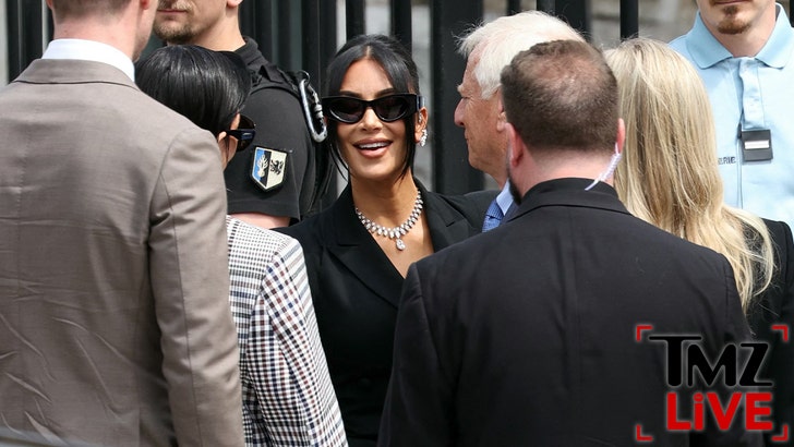 Kim Kardashian 'Grandpa Robber' Dead After Paris Jewelry Heist Conviction 052325_tmz_live_kim_kal